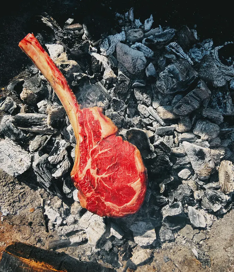 mitch-barbecue-exklusive-grillkurse-steak-tasting-tomahawk-caveman